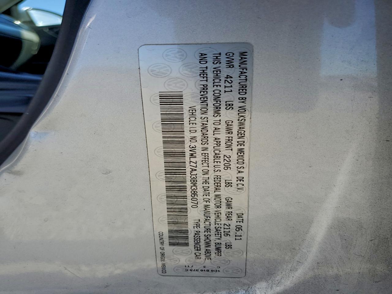 2011 VOLKSWAGEN JETTA