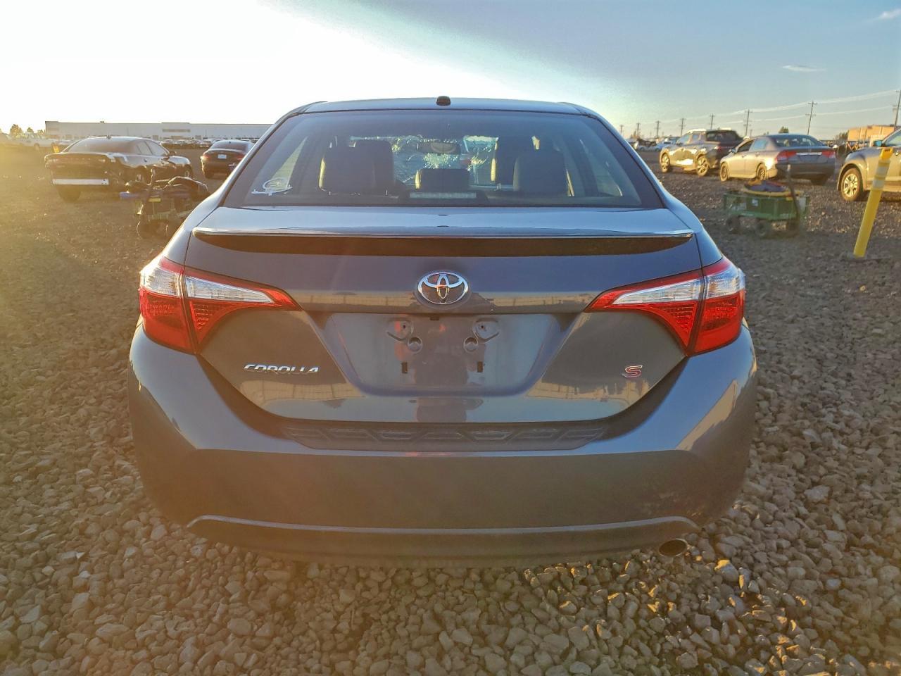 2016 TOYOTA COROLLA