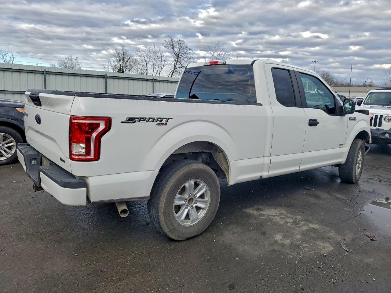 2015 FORD F-150