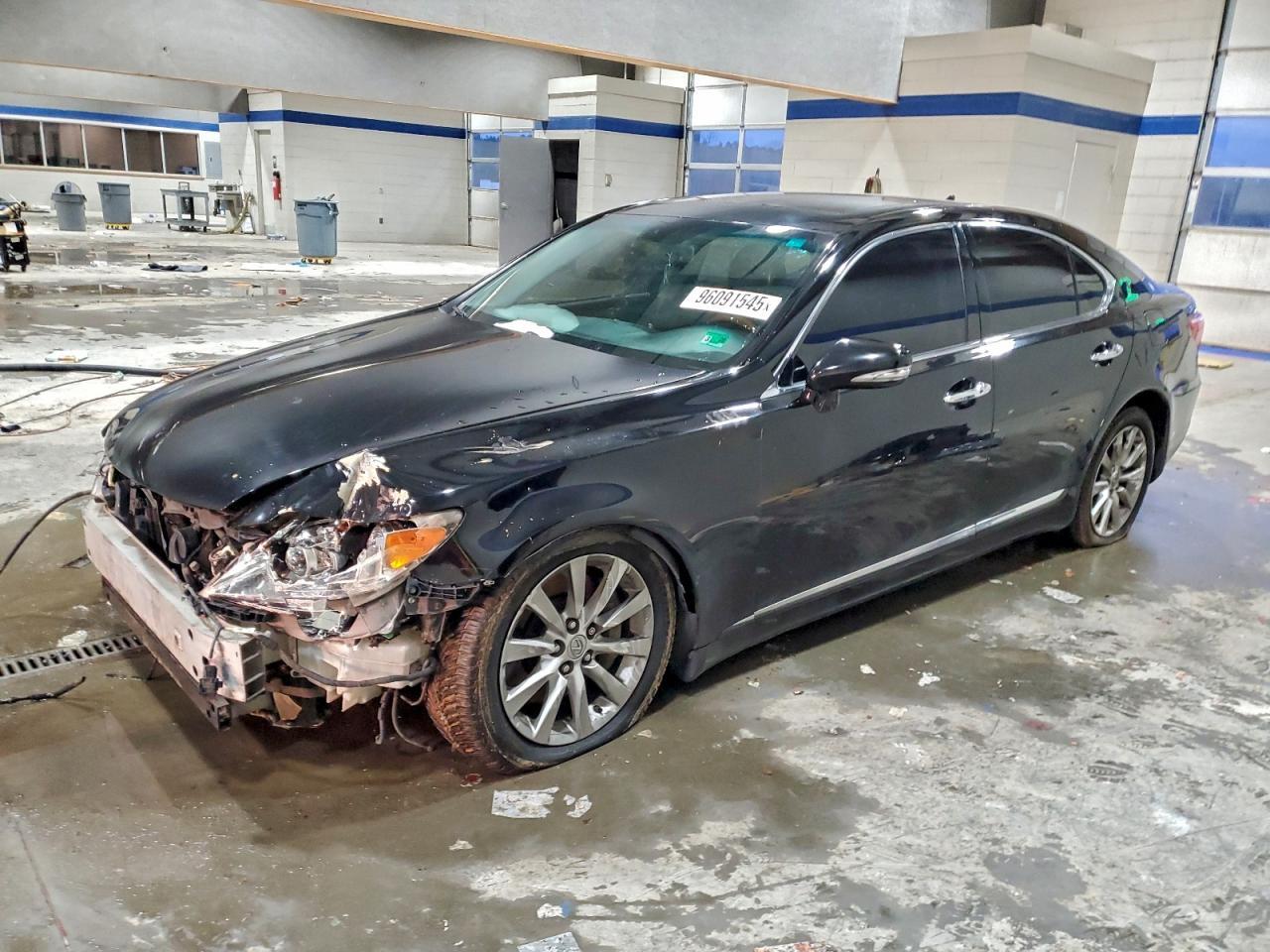 2010 LEXUS LS 460