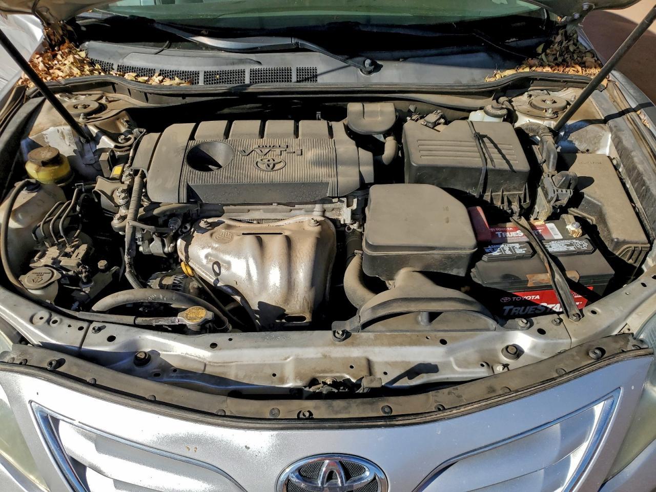 2011 TOYOTA CAMRY