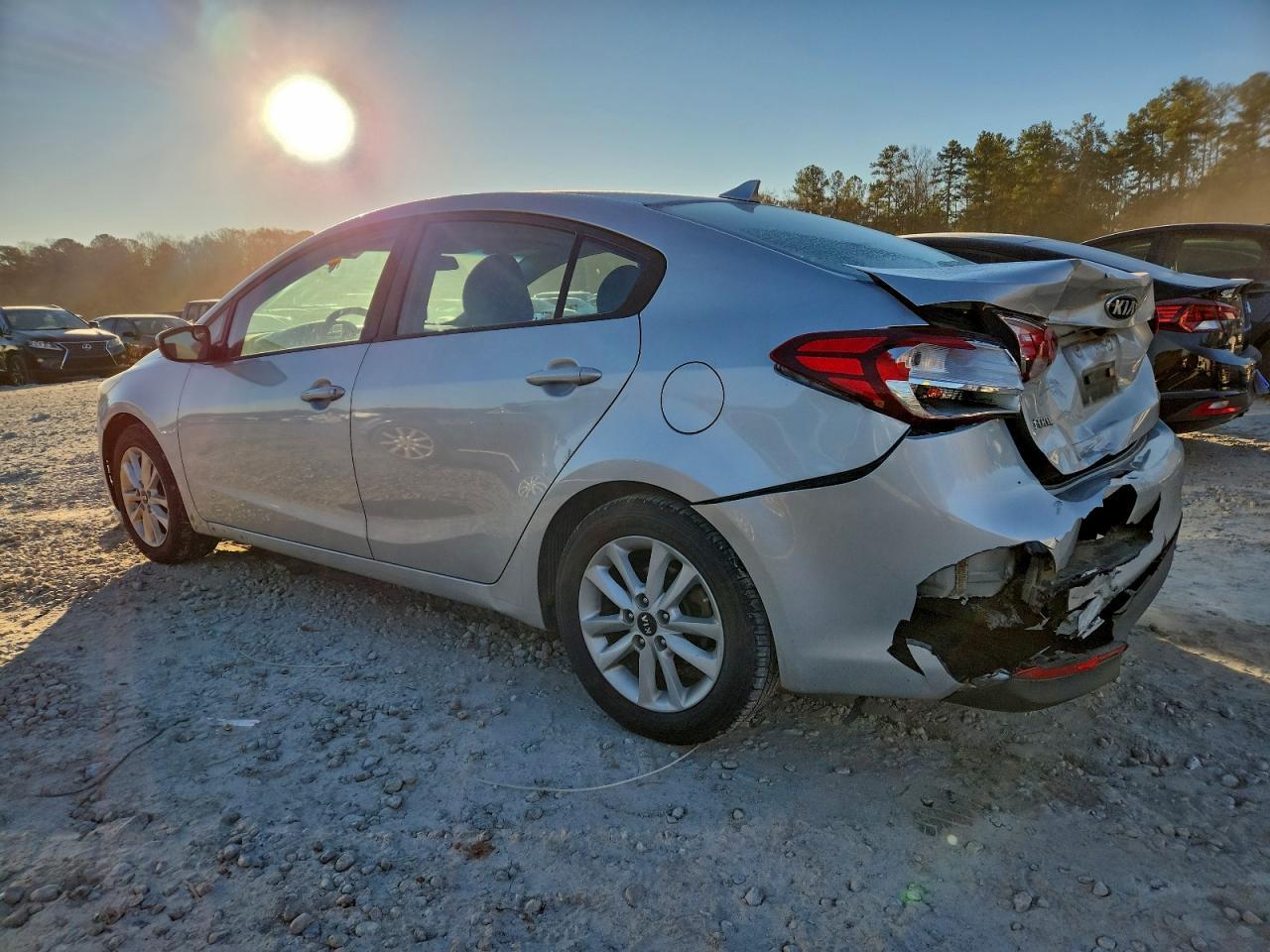 2017 KIA FORTE