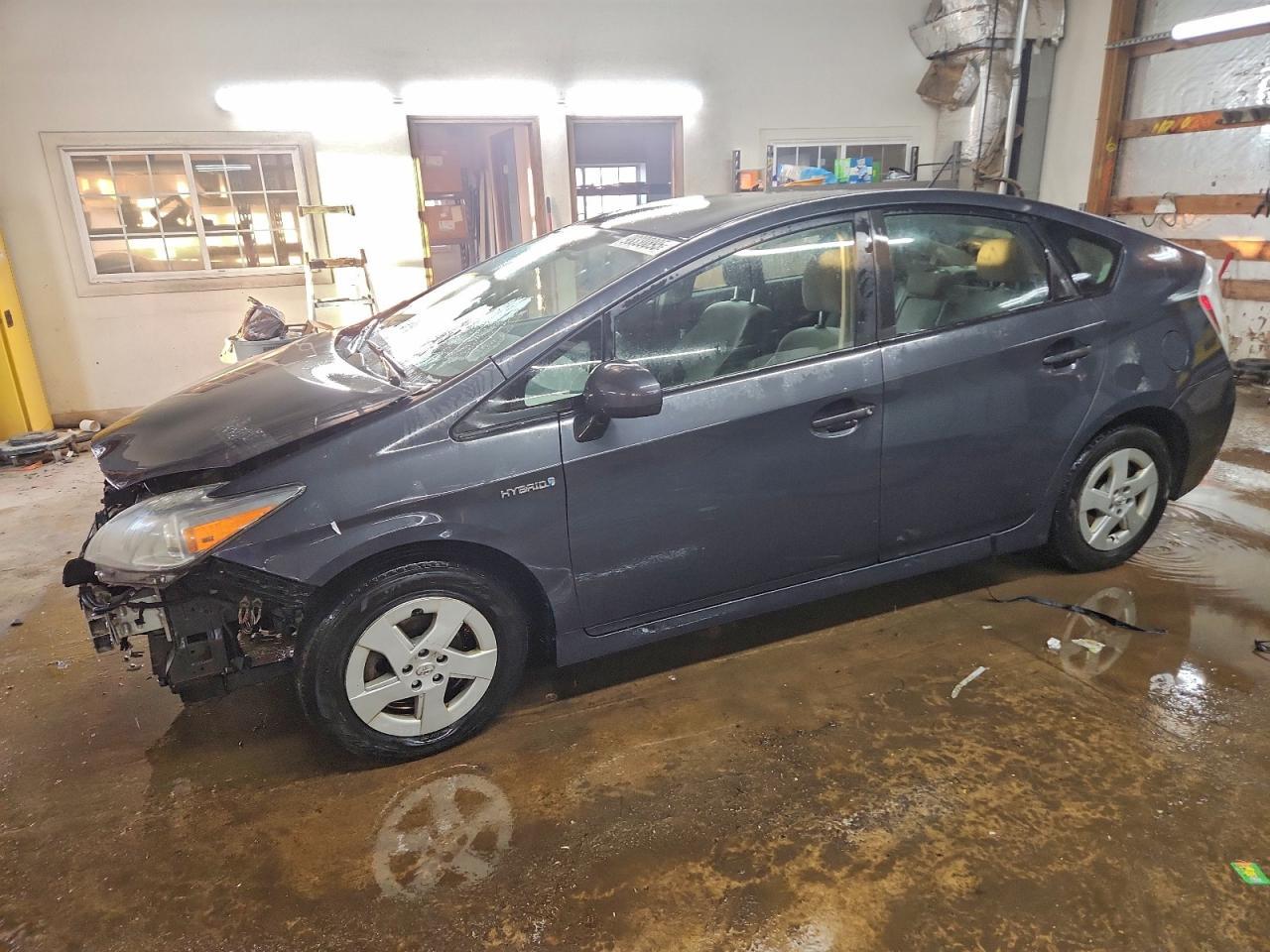 2010 TOYOTA PRIUS