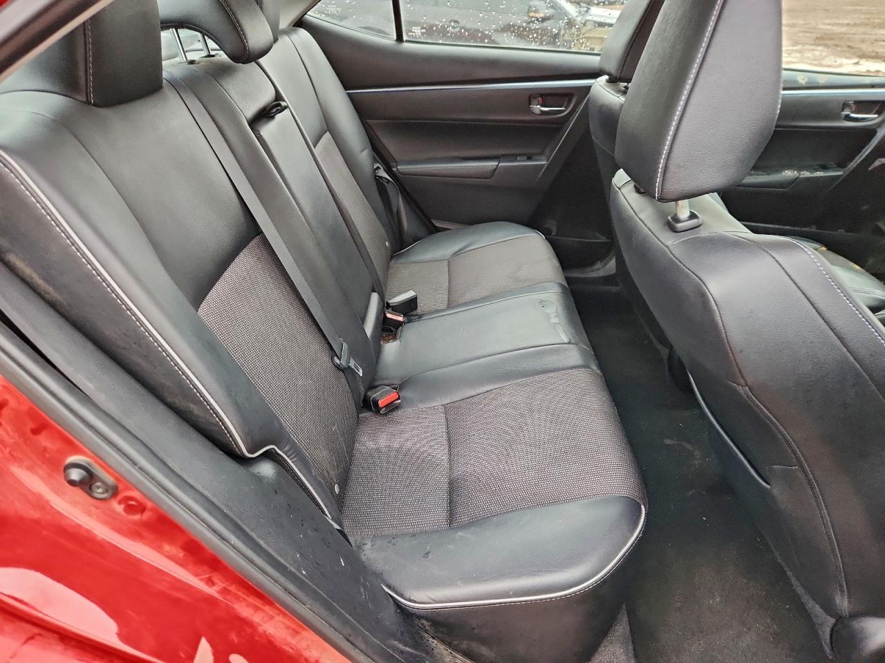 2016 TOYOTA COROLLA