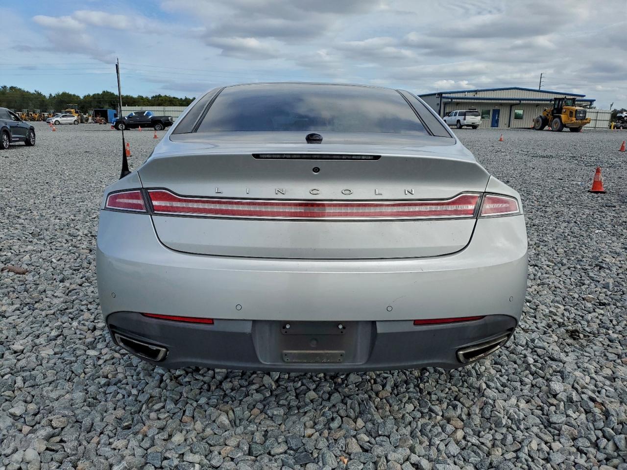 2013 LINCOLN MKZ