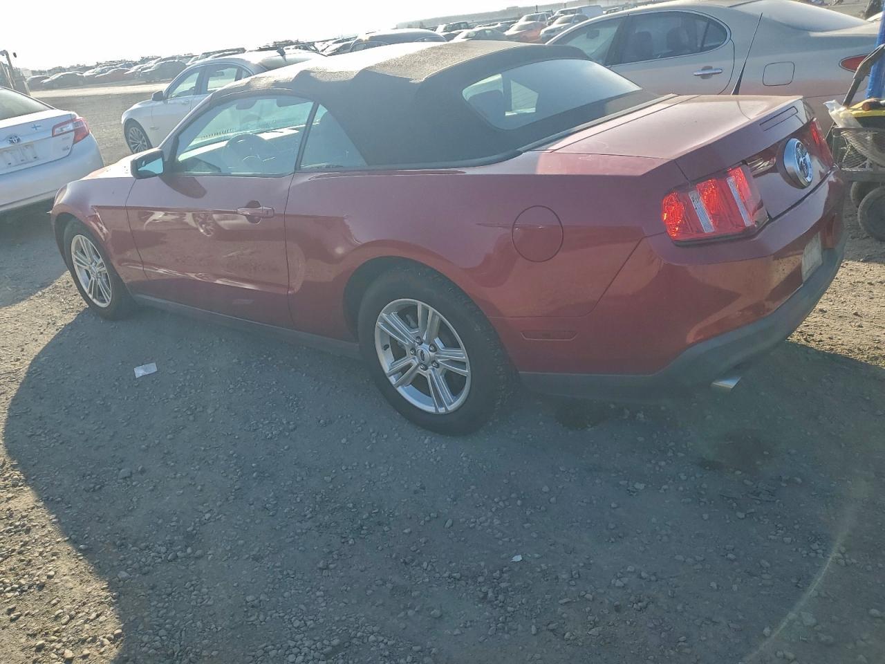 2012 FORD MUSTANG