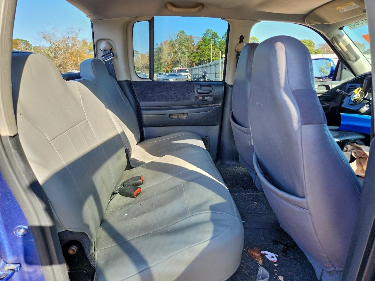 2004 DODGE Dakota