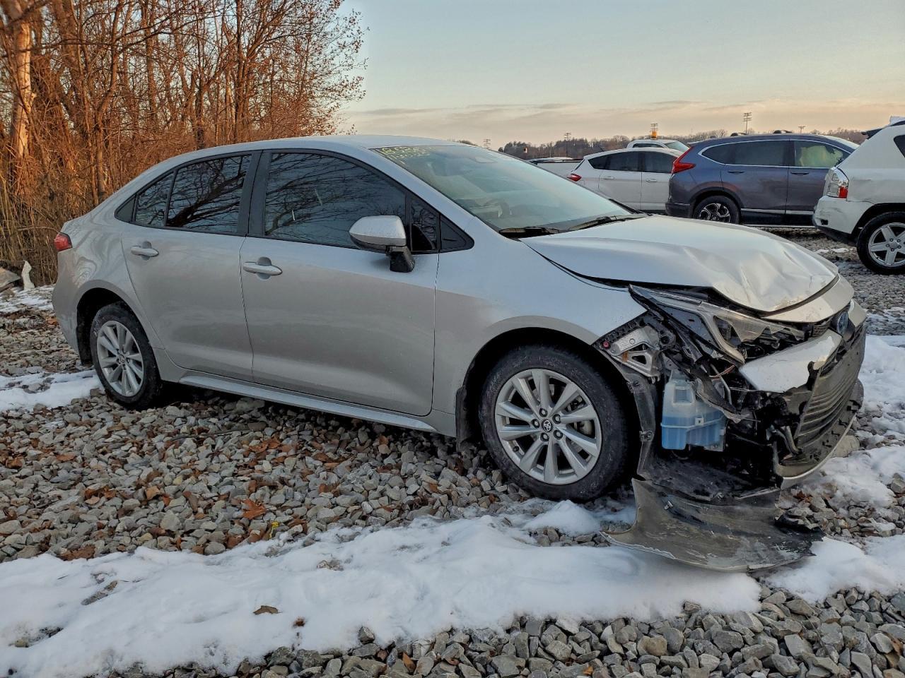 2025 TOYOTA COROLLA