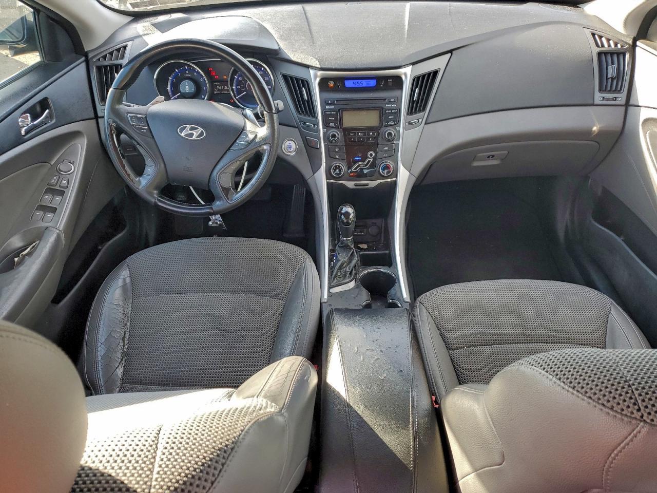 2013 HYUNDAI SONATA