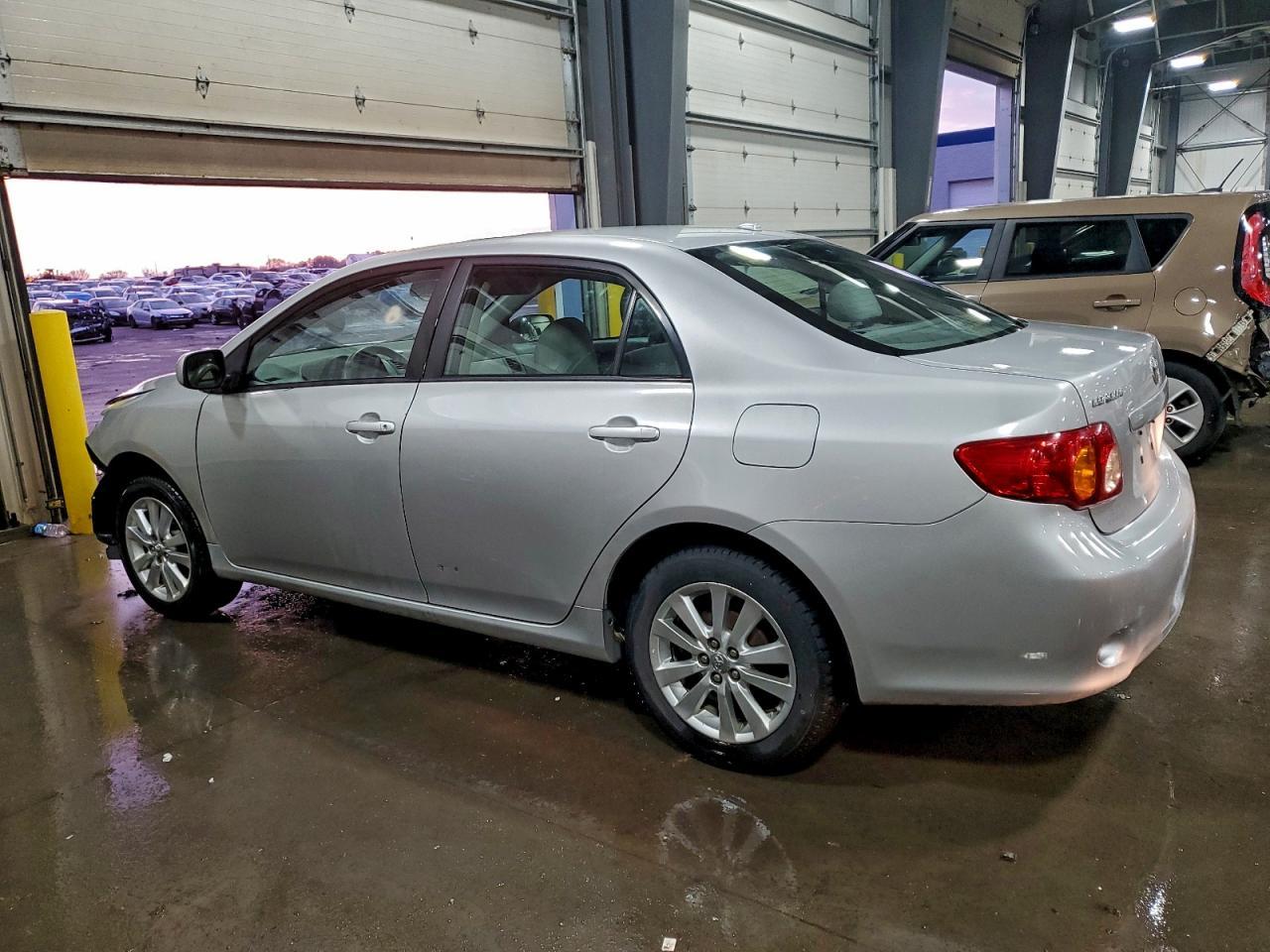 2010 TOYOTA COROLLA