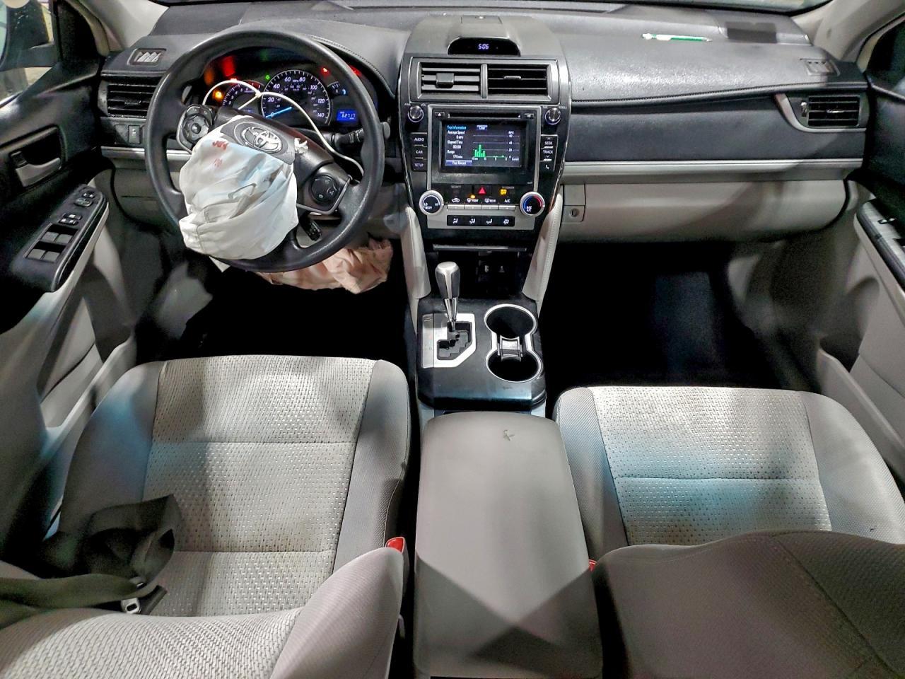 2014 TOYOTA CAMRY