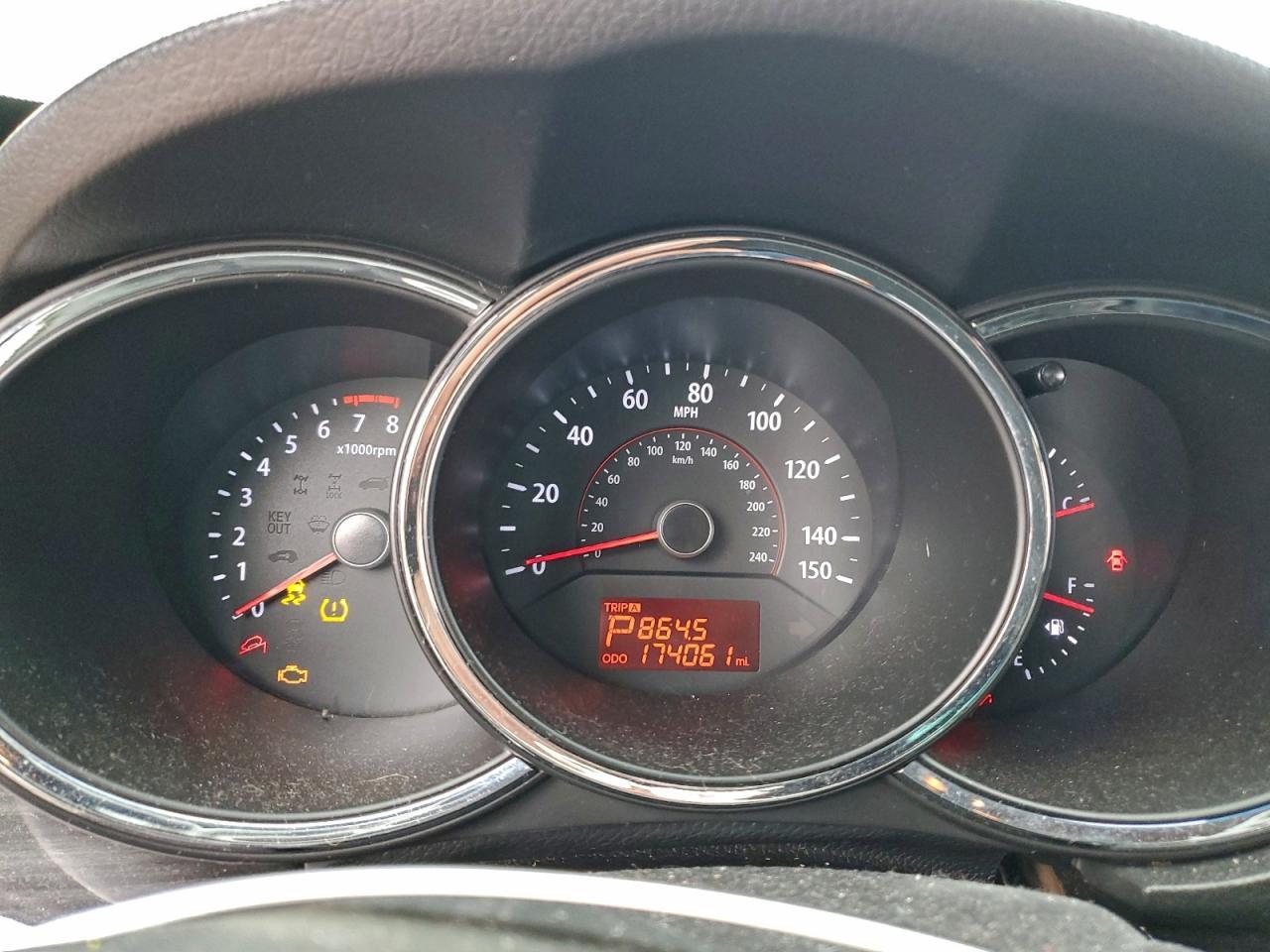 2013 KIA SORENTO