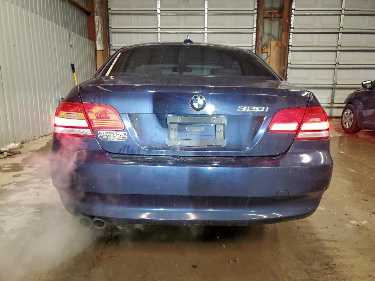 2010 BMW 3 SERIES