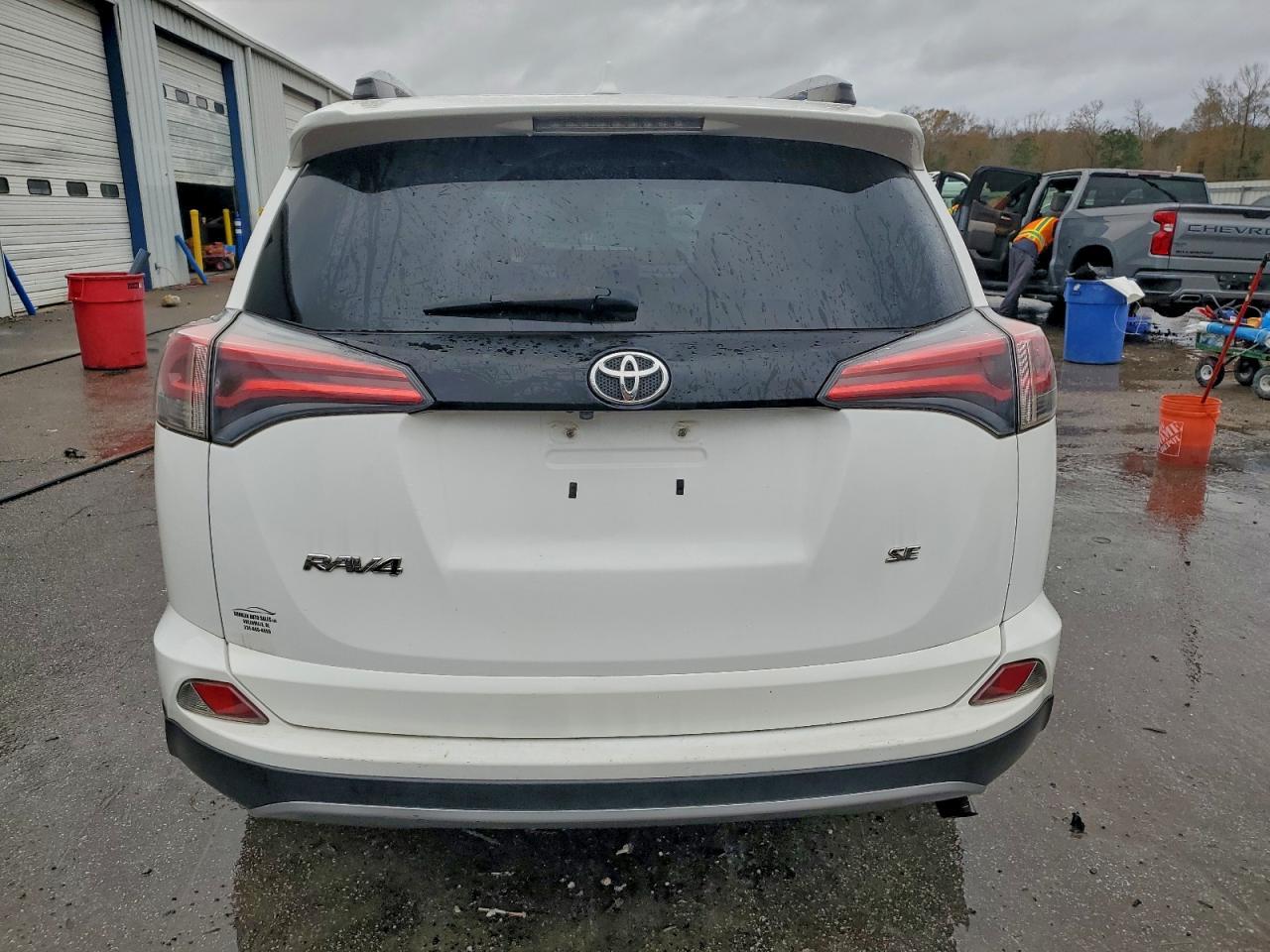 2017 TOYOTA RAV4