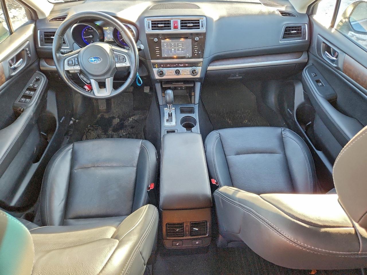 2015 SUBARU Outback