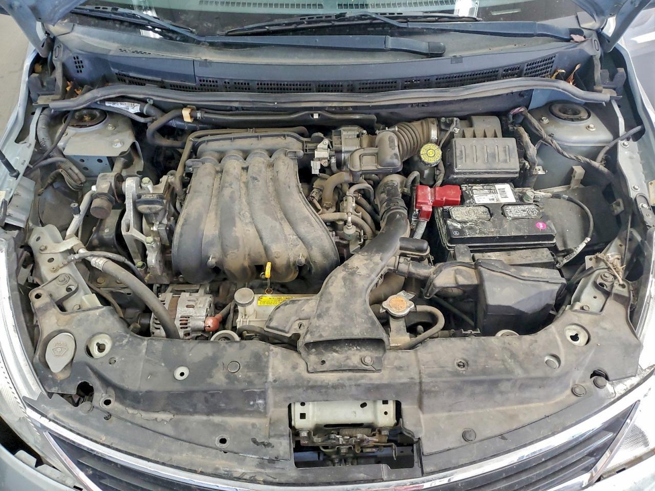2012 NISSAN VERSA