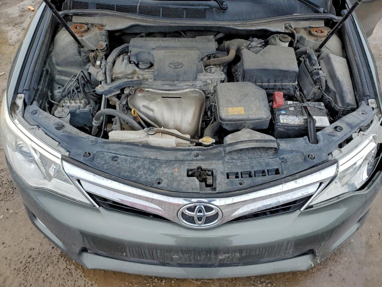 2014 TOYOTA CAMRY
