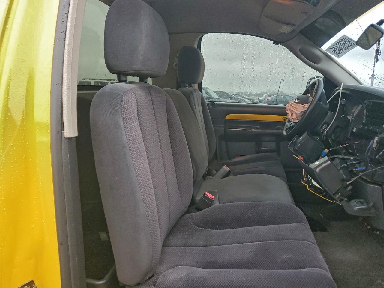 2004 DODGE RAM 1500