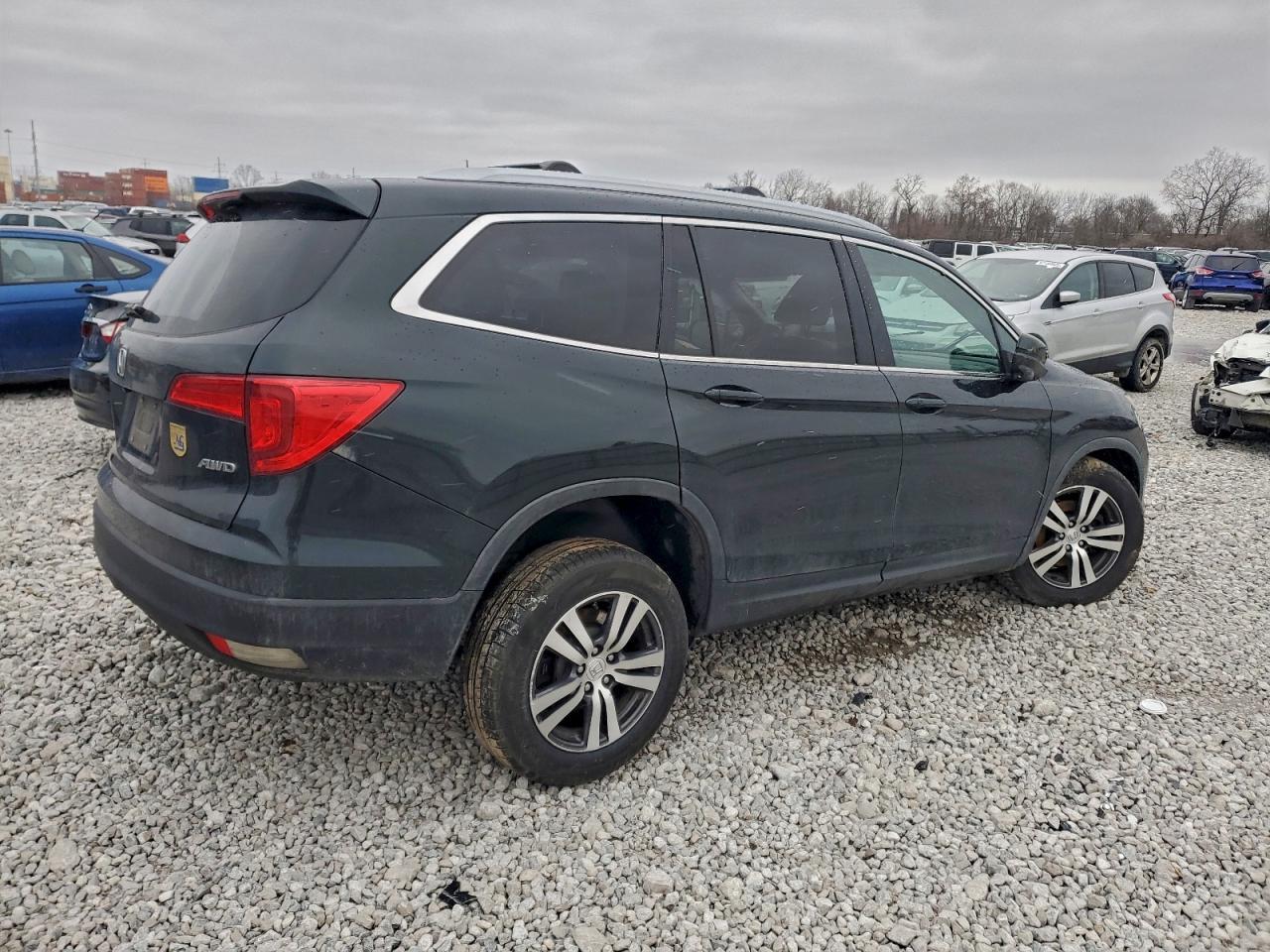 2017 HONDA PILOT