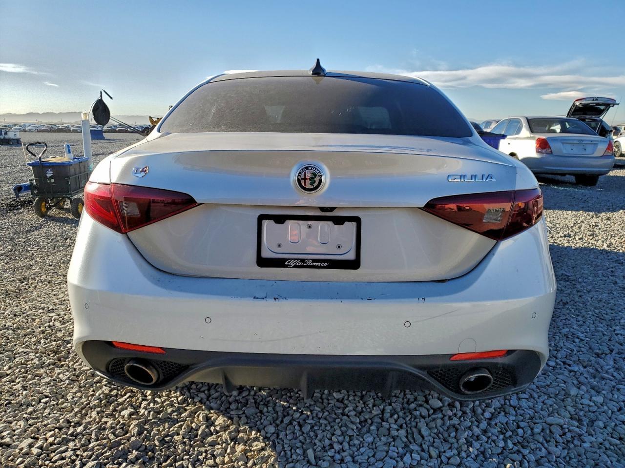 2017 ALFA ROMEO Giulia