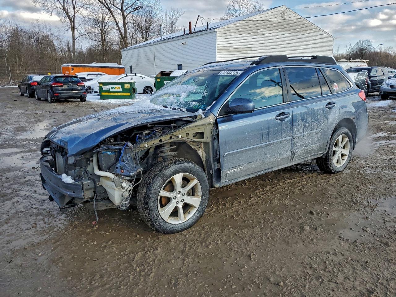 2014 SUBARU Outback