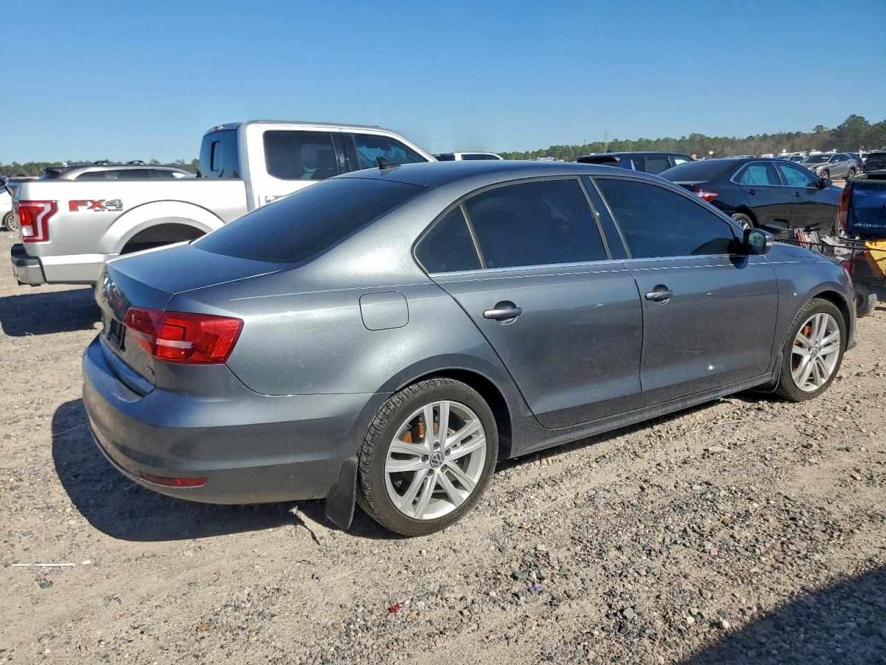 2015 VOLKSWAGEN JETTA
