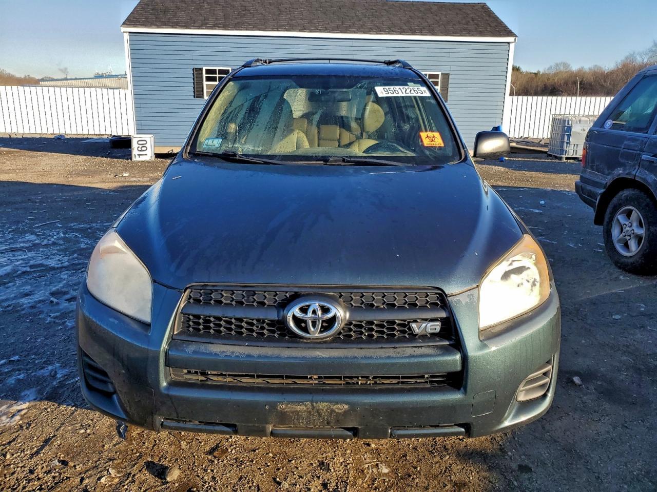 2011 TOYOTA RAV4