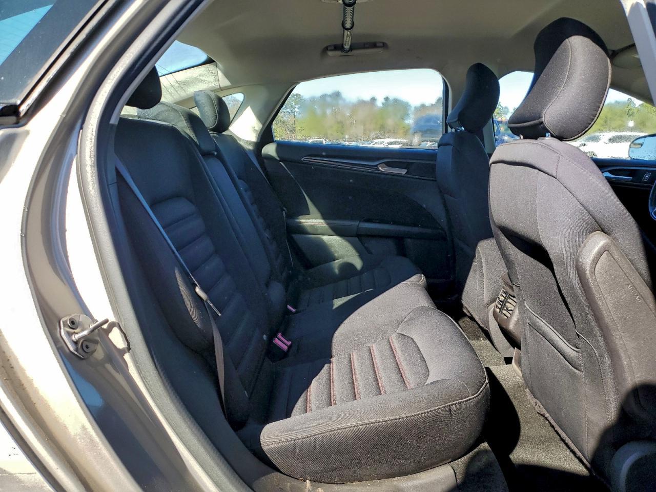 2016 FORD FUSION