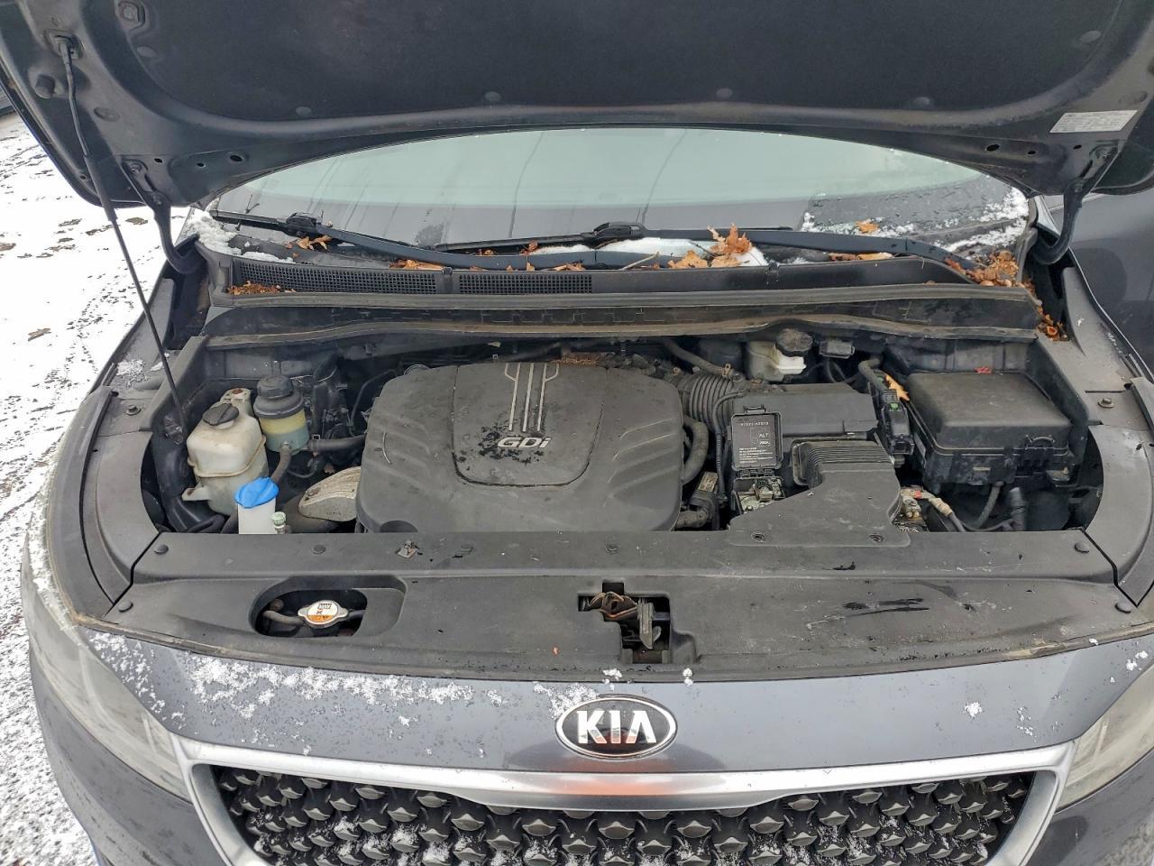 2015 KIA SEDONA
