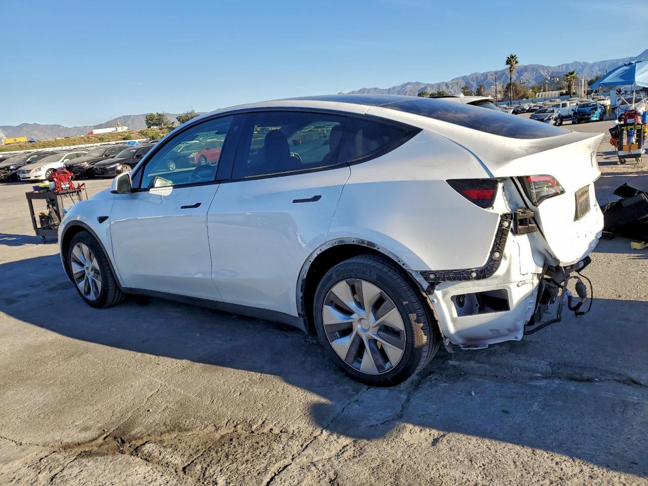 2022 TESLA MODEL Y