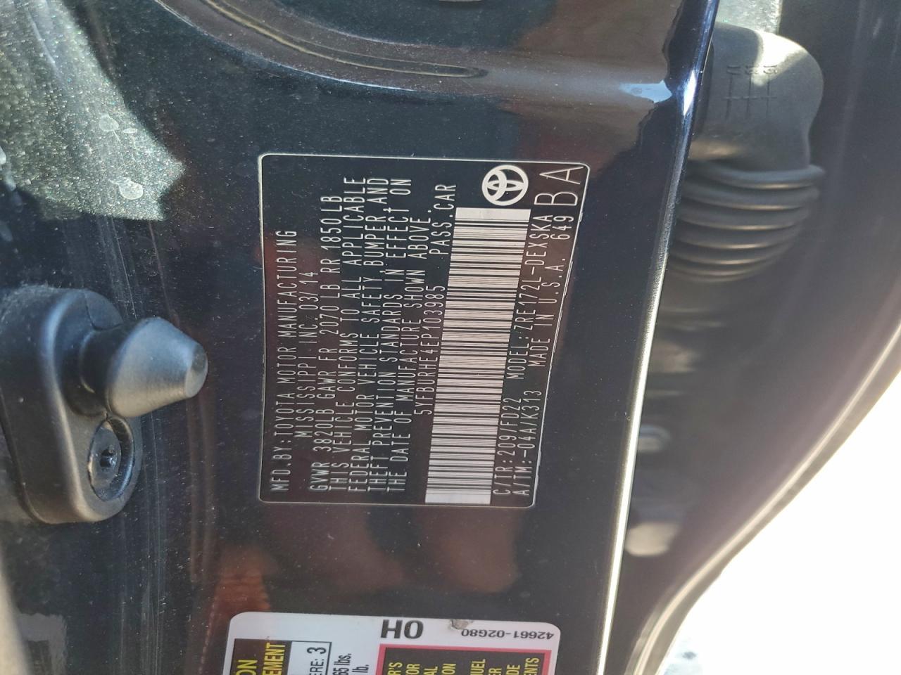 2014 TOYOTA COROLLA