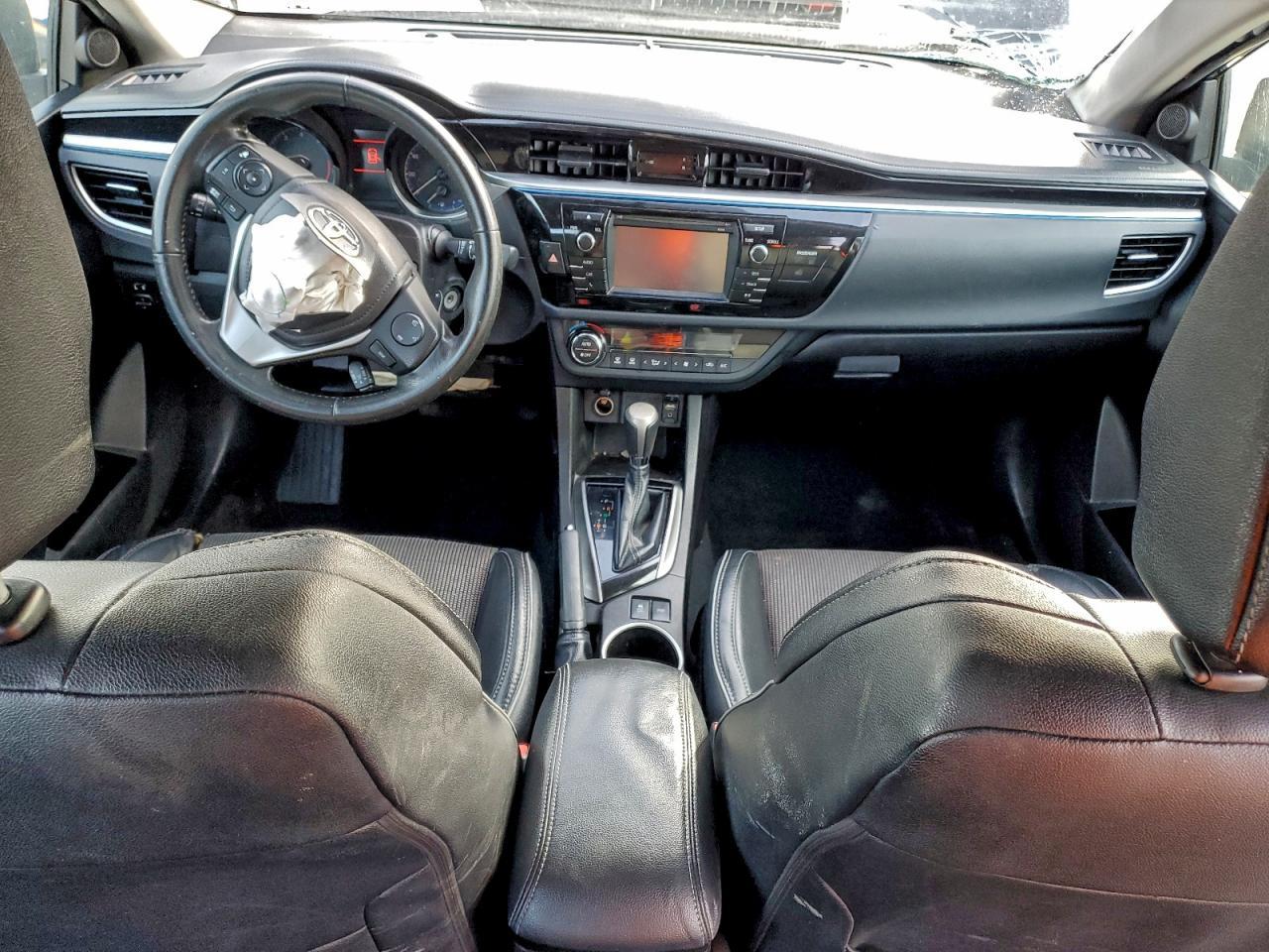 2015 TOYOTA COROLLA