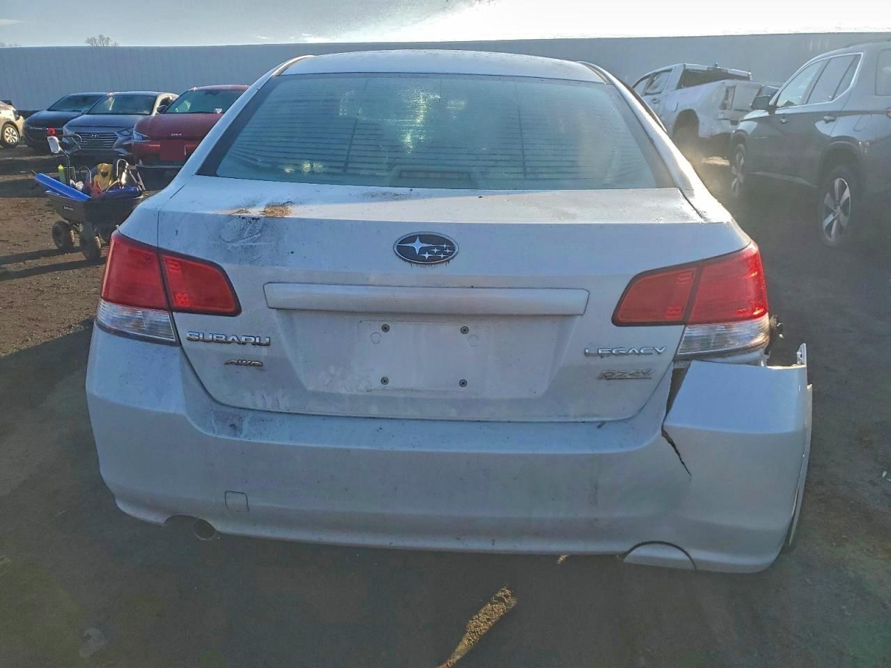 2014 SUBARU Legacy