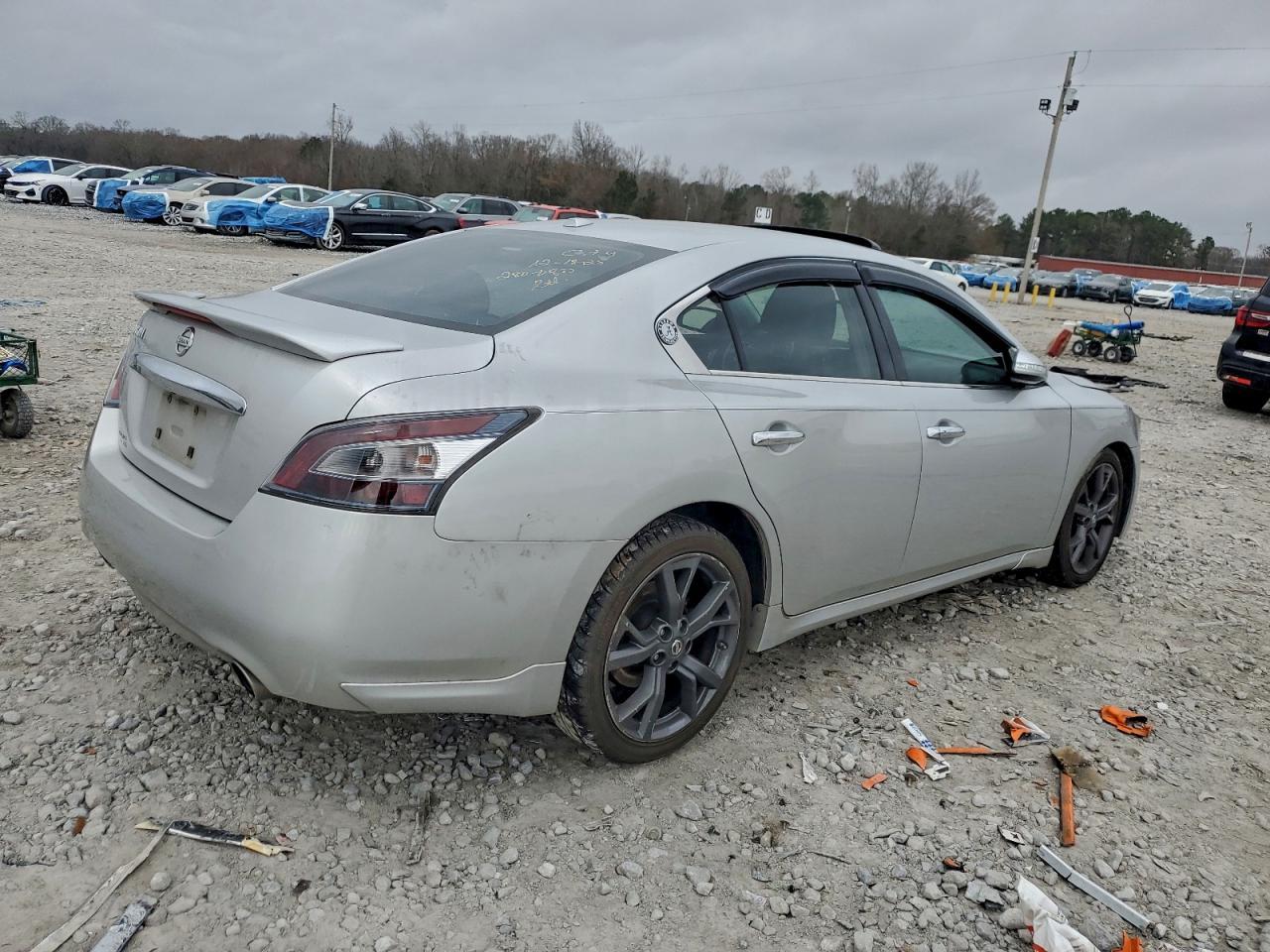 2013 NISSAN Maxima