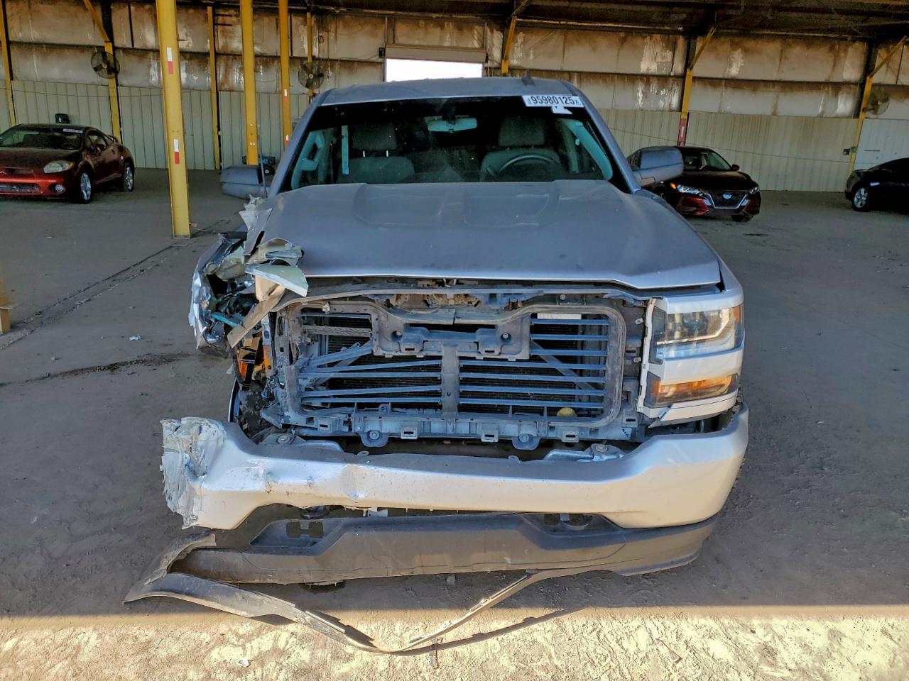 2018 CHEVROLET Silverado