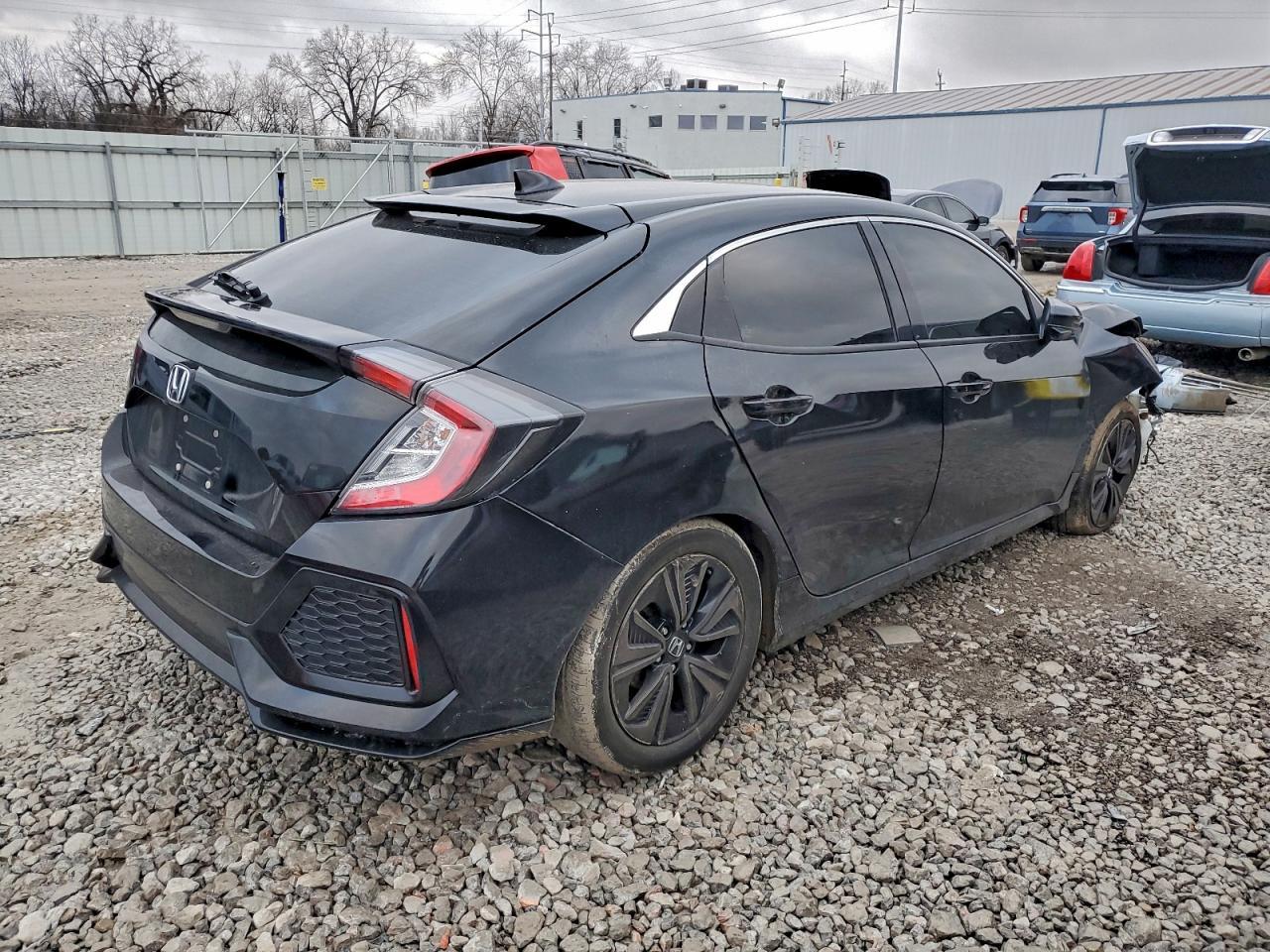 2018 HONDA CIVIC