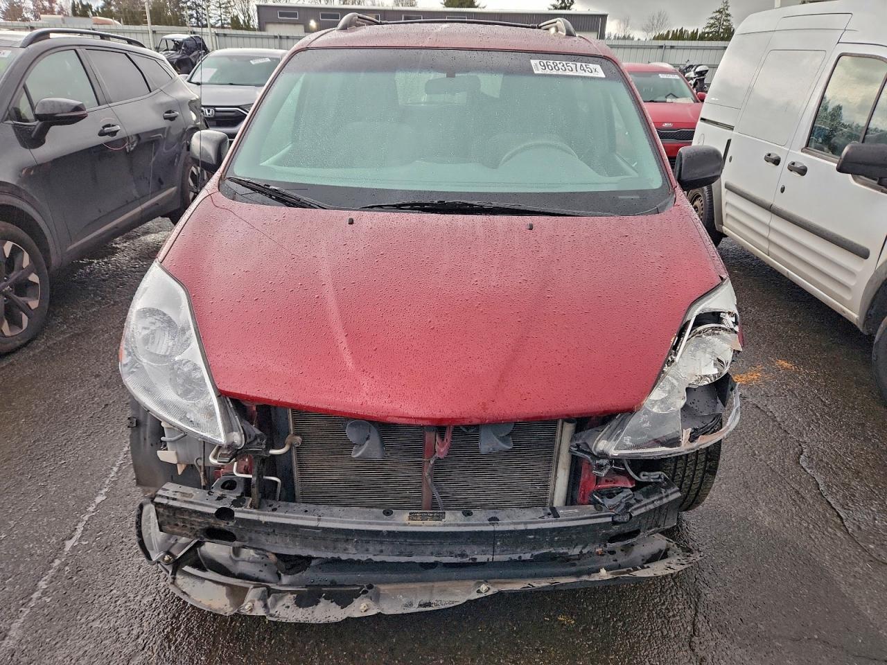 2009 TOYOTA SIENNA