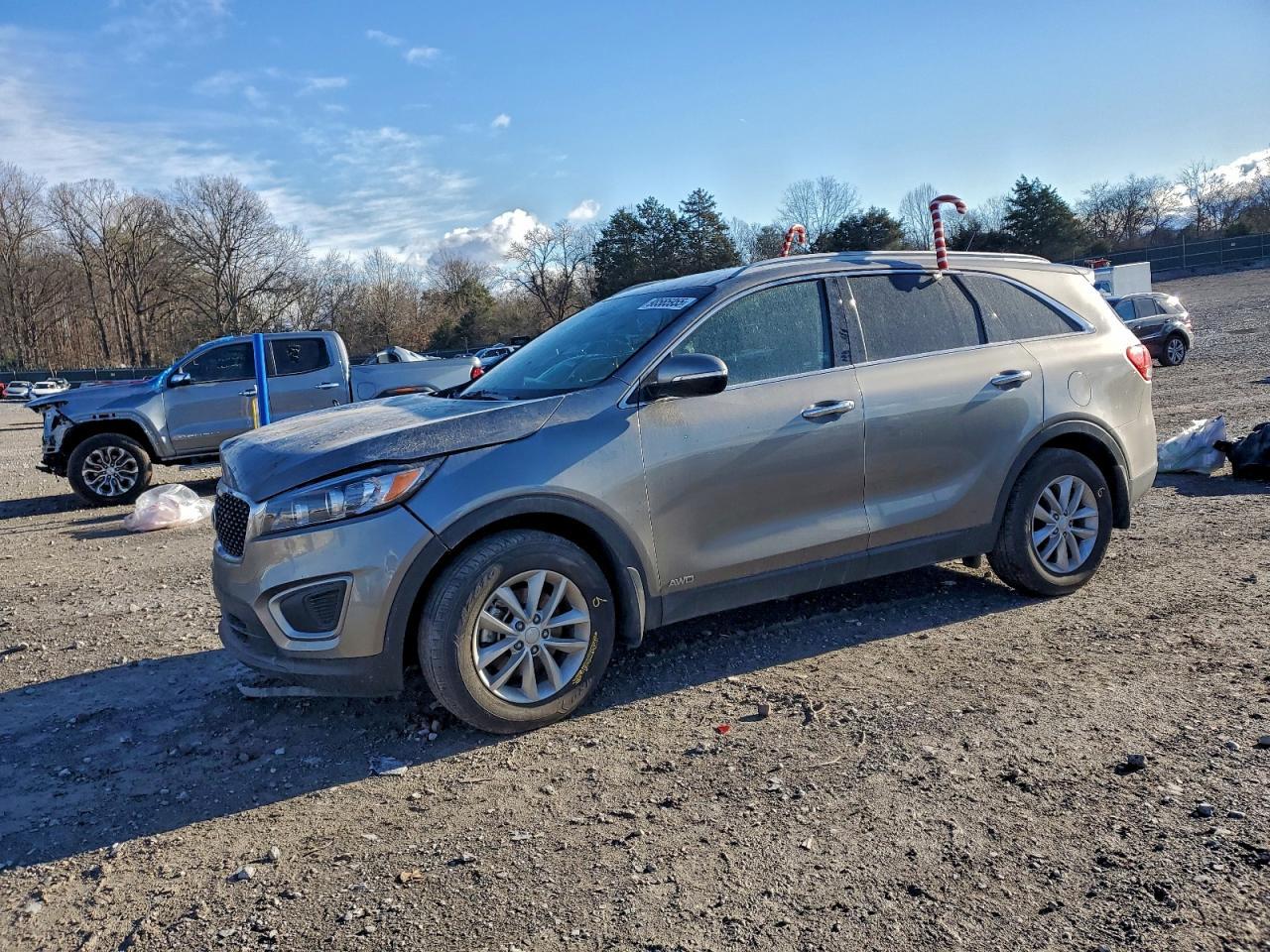 2017 KIA SORENTO