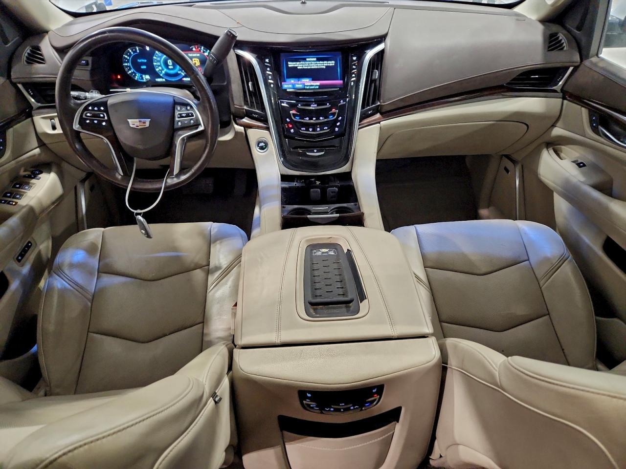 2016 CADILLAC Escalade ESV