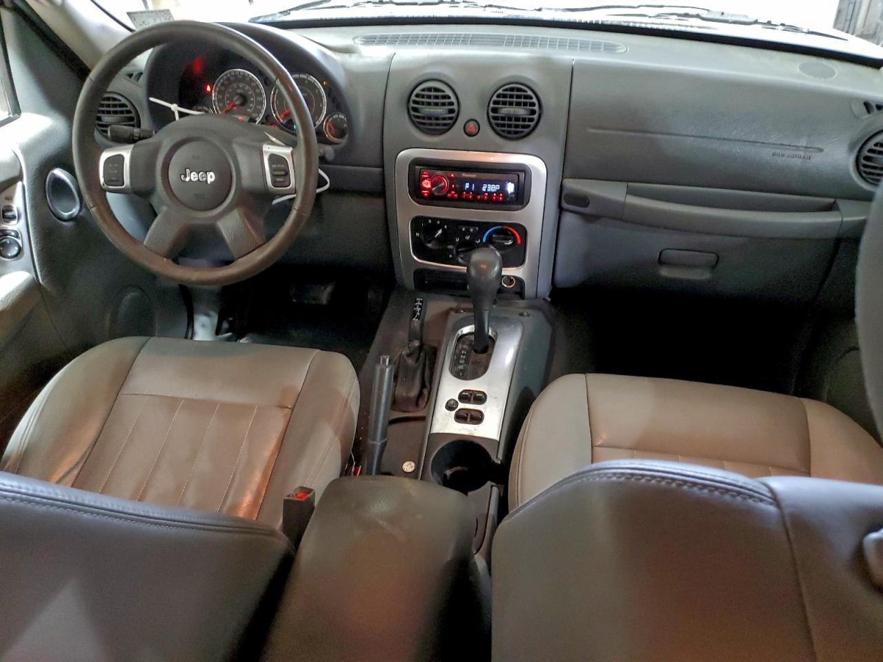 2007 JEEP Liberty