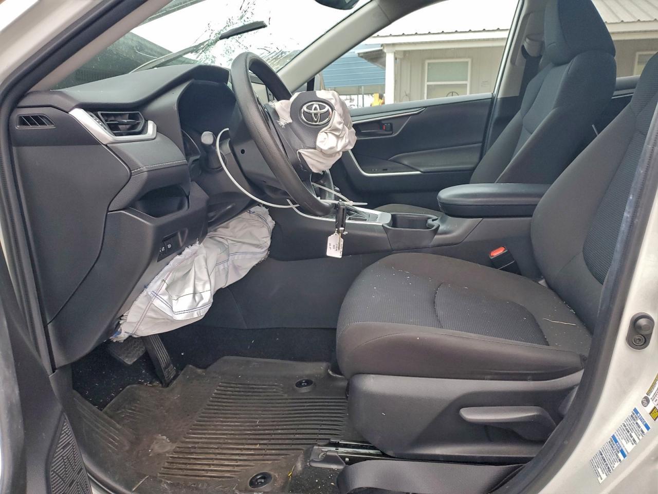 2022 TOYOTA RAV4