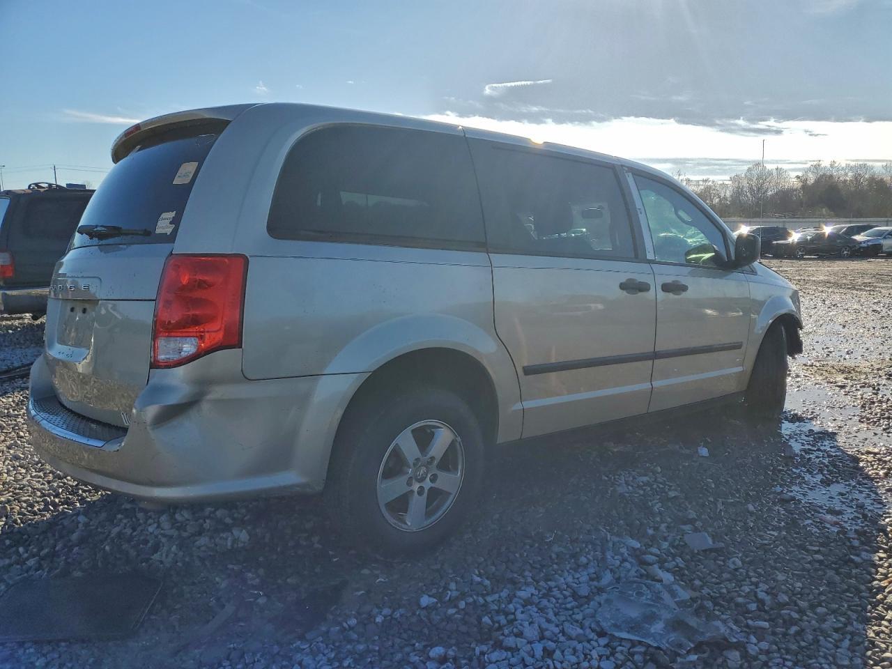 2013 DODGE GRAND CARAVAN