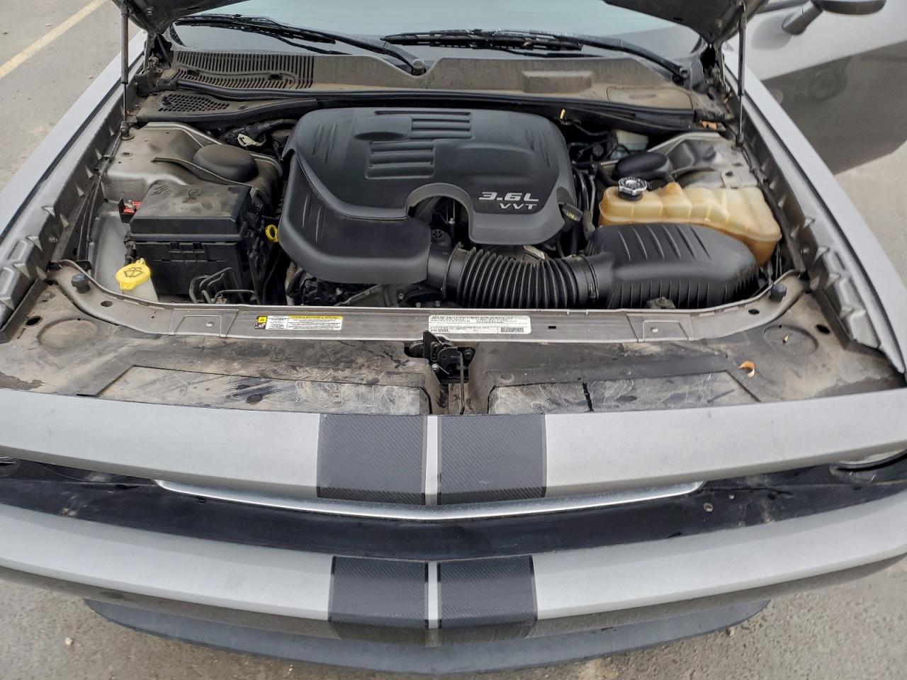 2012 DODGE Challenger