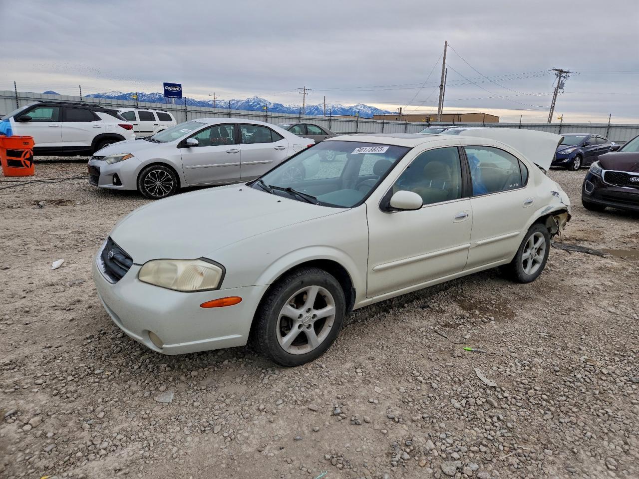 2000 NISSAN Maxima