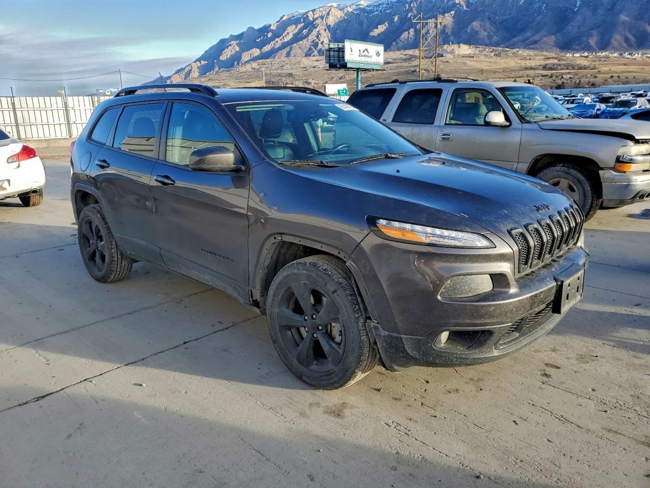 2017 JEEP CHEROKEE