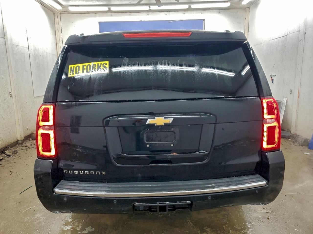 2015 CHEVROLET Suburban