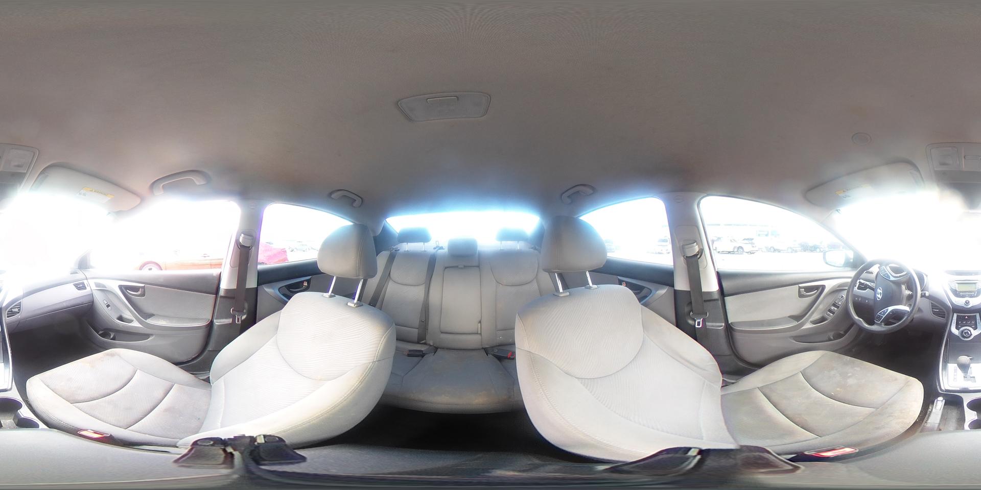 2012 HYUNDAI ELANTRA