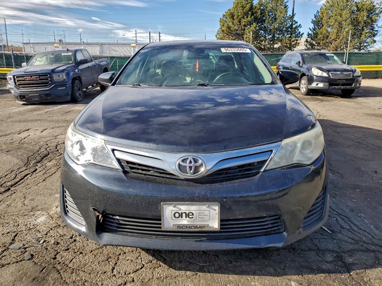2014 TOYOTA CAMRY