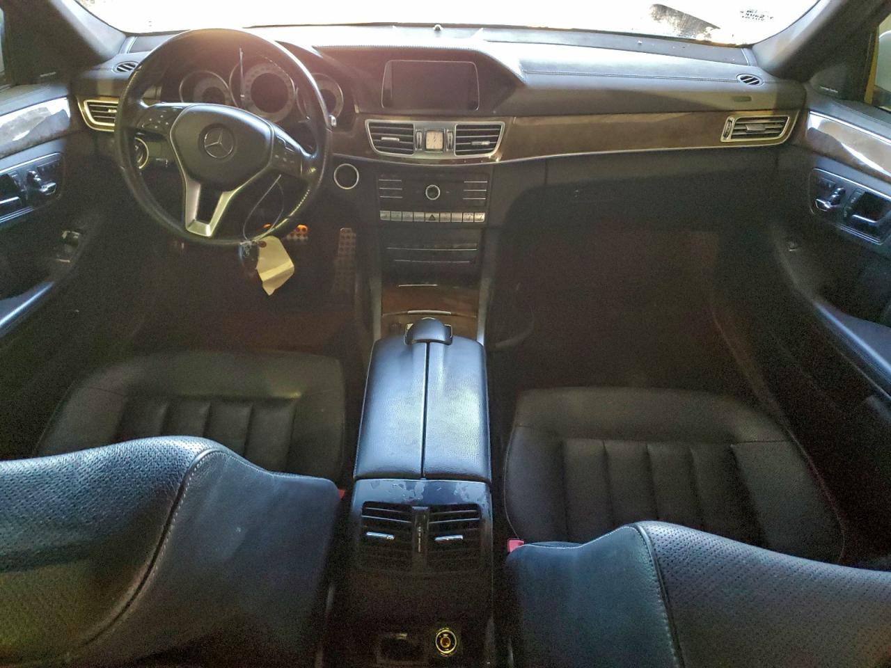 2016 MERCEDES-BENZ E-Class