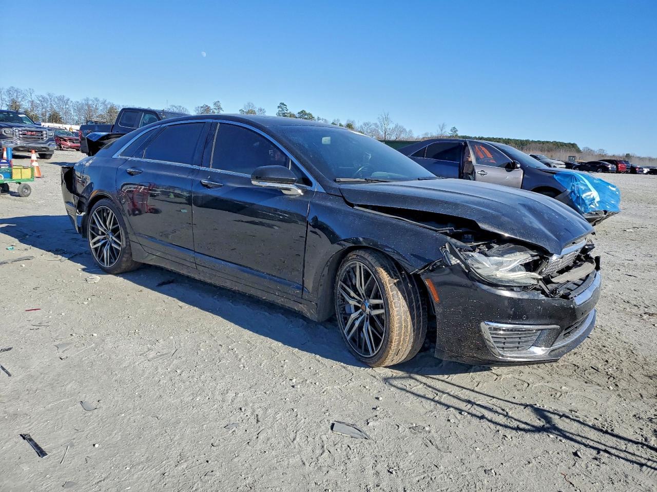 2017 LINCOLN MKZ
